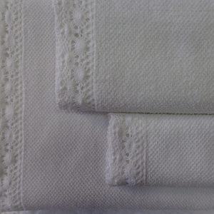 Conjunto de Atoalhados 3 Peças Ref. 62 c/ Renda Branco